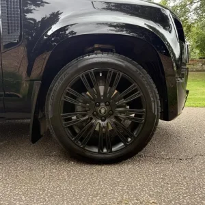 2021 Land Rover Defender 90 3.0 D200 MHEV Hard Top SUV 3dr Diesel Auto 4WD SWB Euro 6 (s/s) (200 ... - Image 6