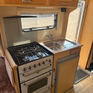 Motorhome/campervan 4berth rear Lounge Eldiss 120 - Image 7