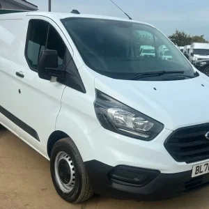 2020 Ford Transit Custom 2.0 300 EcoBlue Leader Panel Van 5dr Diesel Manual L1 H1 Euro 6 (s/s) (1... - Image 2