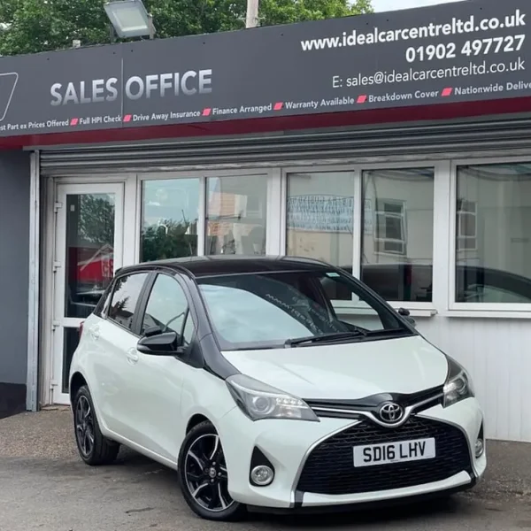 2016 Toyota Yaris 1.33 Dual VVT-i Design Hatchback 5dr Petrol Manual Euro 6 (99 ps) Hatchback Pet...