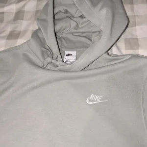 Cotton Nike tracksuit medium mans - Image 5