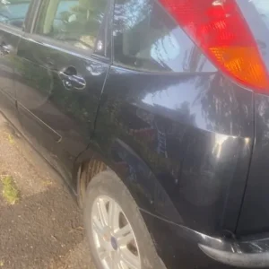 Ford, FOCUS, Hatchback, 2005, Manual, 1596 (cc), 5 doors