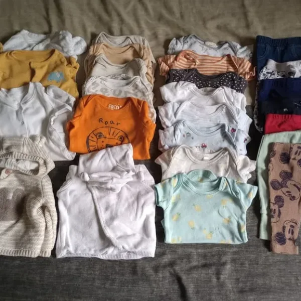0-3 months unisex baby clothes bundle