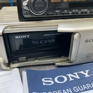 SONY RETRO CAR STEREO XR-C5120R CASSETTE PLAYER AND CDX-616 10 DISC CHANGER - Image 2