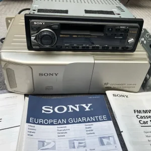 SONY RETRO CAR STEREO XR-C5120R CASSETTE PLAYER AND CDX-616 10 DISC CHANGER