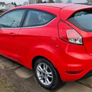 Ford Fiesta Zetec 2014 1.2 petrol - Image 8