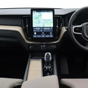 2025 Volvo XC60 2.0 T6 [350] PHEV Plus Dark 5dr AWD Geartronic ESTATE PETROL/ELECTRIC Automatic - Image 5