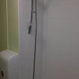 SWAP ONLY- Large 1 bed flat to swap with 1-3 beds in London - Image 5