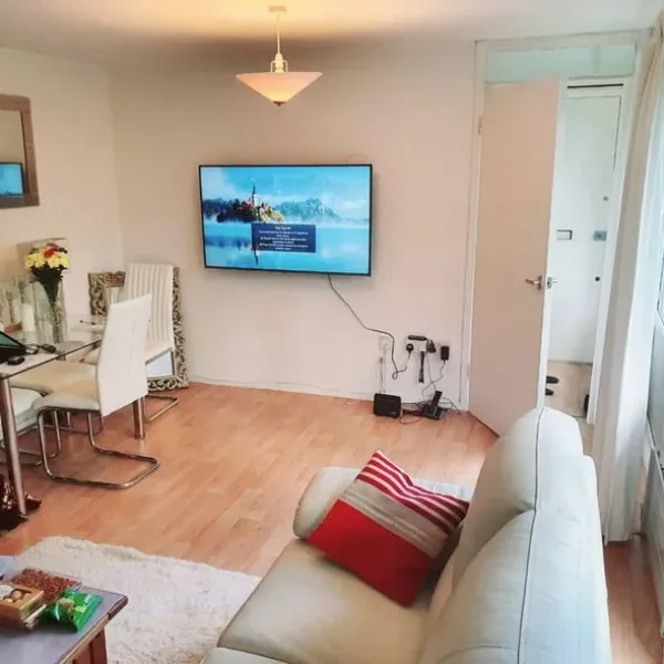 SWAP ONLY- Large 1 bed flat to swap with 1-3 beds in London