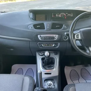 2014 Renault Scenic Xmod 1.6 VVT Dynamique TomTom 5dr MPV Petrol Manual - Image 8