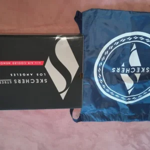 New sketchers 8.5uk mens casual boots. - Image 3