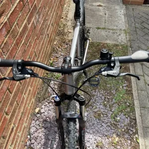 FOR SALE - Carrera Kraken XC spec Mens Hardtail Mountain Bike - Image 5