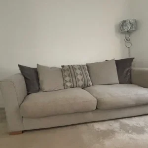 The lindford pillow back large sofa in grey combination - Image 4