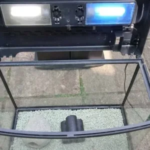 Fish tank / aquarium with a stand, 64L, working light and accessories, good condition - Image 5