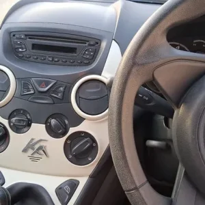 Ford, KA, Hatchback, 2014, Manual, 1242 (cc), 3 doors - Image 2