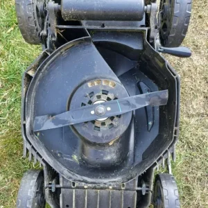 Hyundai electric lawnmower - Image 4