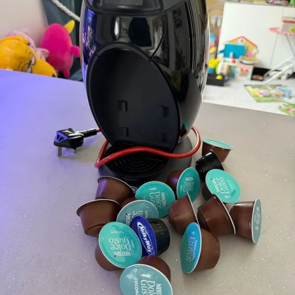 Nescafé Dolce Gusto coffee machine
