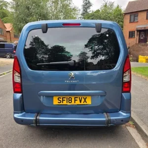 2018 Peugeot Partner Tepee 1.6 BlueHDi Active Euro 6 (s/s) 5dr MPV Diesel Manual - Image 8