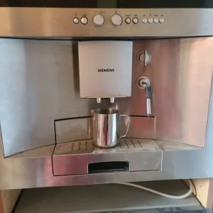 Coffee maker: Siemens Integrated Fully Automated - Image 3