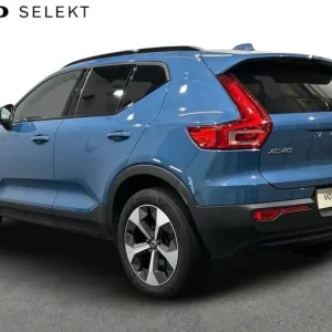 2024 Volvo XC40 Plus, B4 Mild hybrid, Petrol, Dark ESTATE Petrol/Electric Hybrid Automatic - Image 4
