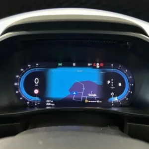 2024 Volvo XC40 Plus, B4 Mild hybrid, Petrol, Dark ESTATE Petrol/Electric Hybrid Automatic - Image 8