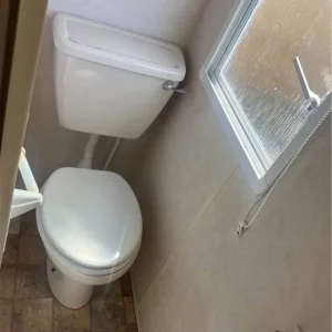 Flat to rent (caravan) - Image 4