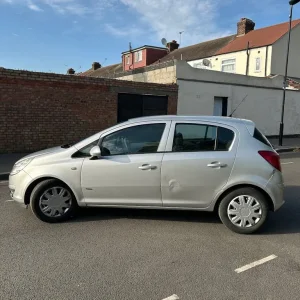 Vauxhall, CORSA, Hatchback, 2009, Manual, 1364 (cc), 5 doors - Image 4