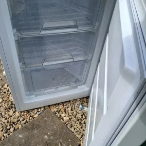 Freezer under counter - Image 2