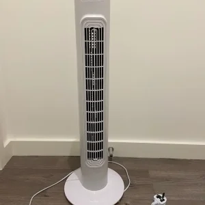 Blaupunkt 32-Inch Tower Fan – Barely Used, with Original Box - Image 4