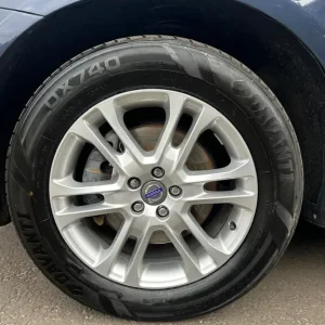 2014 Volvo XC60 D5 SE LUX NAV AWD-AUTOMATIC Estate Diesel Automatic - Image 3