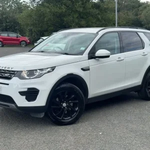 2016 Land Rover Discovery Sport 2.0 TD4 SE SUV 5dr Diesel Manual 4WD Euro 6 (s/s) (180 ps) ESTATE... - Image 5