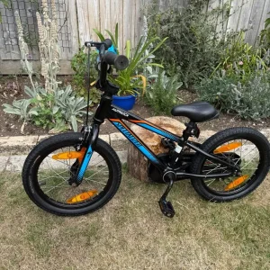 Specialist Hotrock 16” kids bike - Image 4