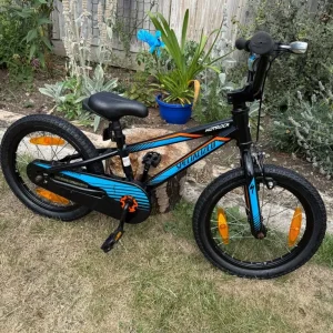 Specialist Hotrock 16” kids bike
