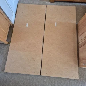 2 x Ikea Lagkapten table tops, with 4 legs - Image 5