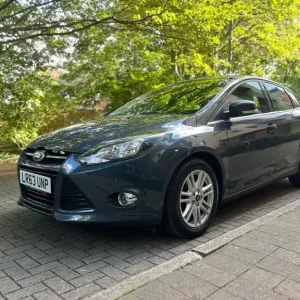 2013 Ford Focus 1.0 EcoBoost Titanium 5-door hatchback - Image 3