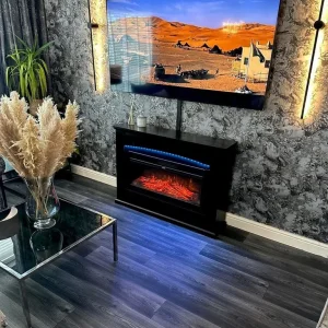 Brand new fire place. - Image 5