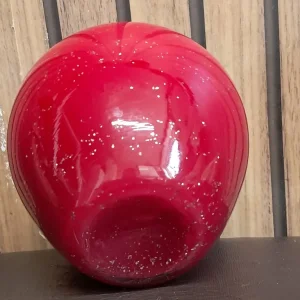 Vintage LARGE Red Glass Apple, home Decor,Vintage Hand Blown Glass. - Image 6