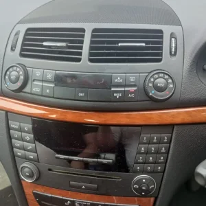 Mercedes-Benz, E CLASS, Saloon, 2006, Semi-Auto, 1796 (cc), 4 doors - Image 6