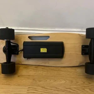 Electric skateboard - Image 2