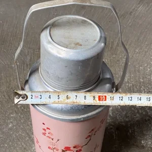 Vintage Chinese Thermos Vacuum Flask with Retro Design - Image 2