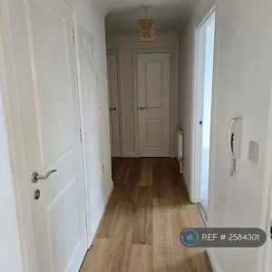 2 bedroom flat in Manor Street, Gillingham, ME7 (2 bed) (#2584301) - Image 4