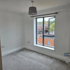 2 bedroom flat in Manor Street, Gillingham, ME7 (2 bed) (#2584301) - Image 8