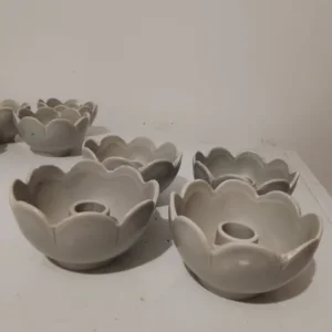 Flower petal candle stickholders 2 sets of 4
