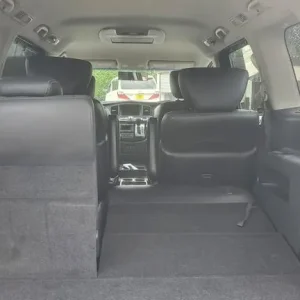 Nissan Elgrand e52 3.5cc rider auto black japanese import leather 41k miles - Image 7