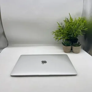 Apple MacBook Air 2019 intel i5 Chip New Flash SSD Ultra Fast Thin Latest SEQUINE OSX for sale - Image 2