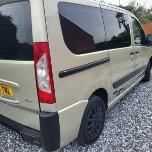 2009 Peugeot Expert Tepee 2.0 HDi L1 Leisure camper MPV Diesel Manual - Image 5