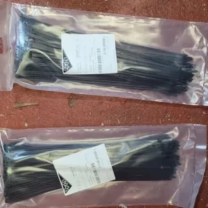 300mm x 4.6mm cable ties. 2 x sealed bags of 100.
