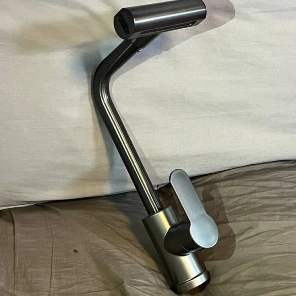 Kitchen sink tap