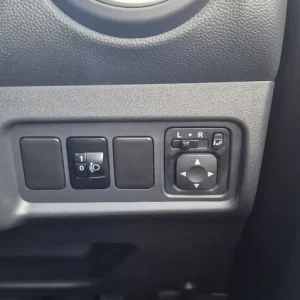 2017 Mitsubishi Mirage Juro 1.2 petrol,15k,FSH - Image 6