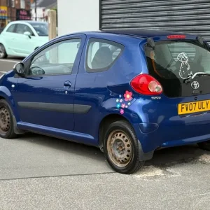 2007 Toyota AYGO 1.0 VVT-i Blue 3dr HATCHBACK Petrol Manual - Image 7